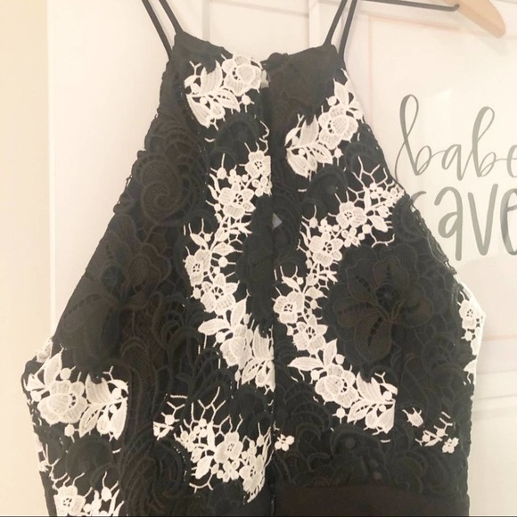 KARINA GRIMALDI Paola Lace Black & White Jumpsuit Size Large NEW - Picture 6 of 10